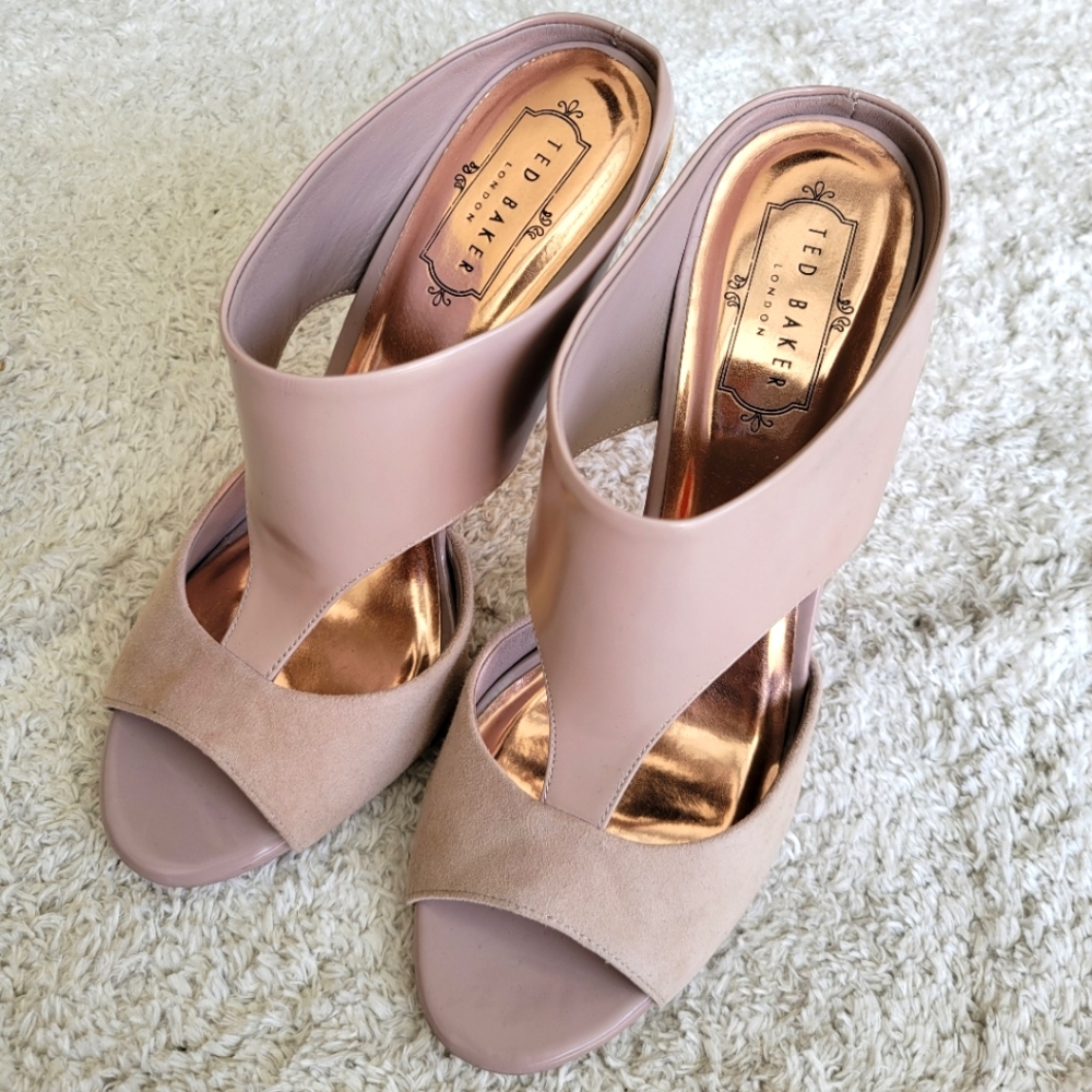 Ted Baker Mauve Heels